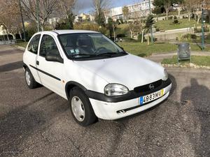 Opel Corsa  km Março/99 - à venda - Ligeiros