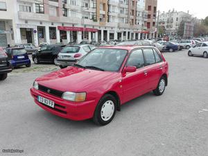 Toyota Starlet 1.3 Si Abril/95 - à venda - Ligeiros