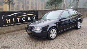 VW Bora 1.9 TDI Nacional Dezembro/99 - à venda - Ligeiros