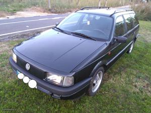 VW Passat 1.9 TD Novembro/94 - à venda - Ligeiros