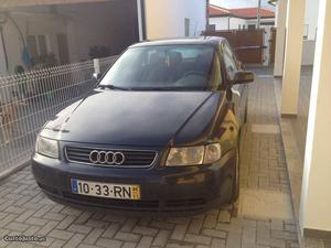 Audi A3 A3 Novembro/96 - à venda - Ligeiros Passageiros,