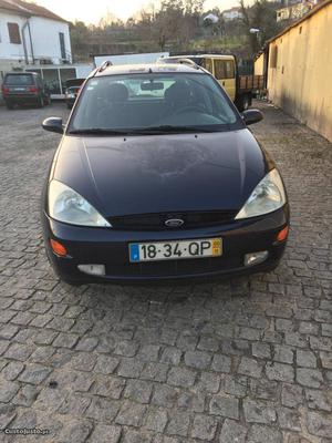 Ford Focus 1.8 TDdi Julho/00 - à venda - Ligeiros