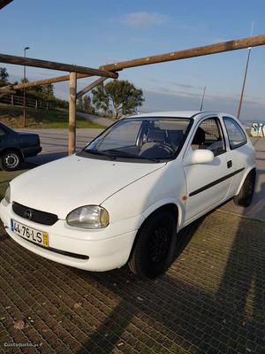 Opel Corsa 1.7 Agosto/98 - à venda - Comerciais / Van,