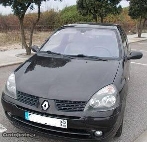 Renault Clio v - AC Junho/03 - à venda - Ligeiros