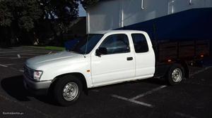 Toyota Hilux 2.4 XCA-B Maio/98 - à venda - Pick-up/