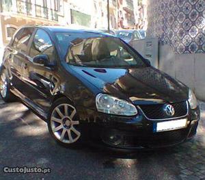 VW Golf V 2.0 TDI Fevereiro/04 - à venda - Ligeiros