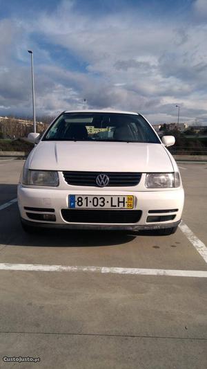 VW Polo aaa Junho/98 - à venda - Ligeiros Passageiros,
