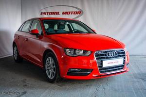 Audi A3 SB TDI STR Abril/14 - à venda - Ligeiros