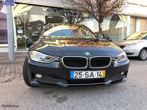BMW 320 D Touring Line Sport Março/13 - à venda - Ligeiros