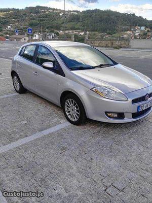 Fiat Bravo Multijet purO2 Fevereiro/09 - à venda - Ligeiros