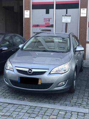 Opel Astra Sports Tourer Julho/11 - à venda - Ligeiros