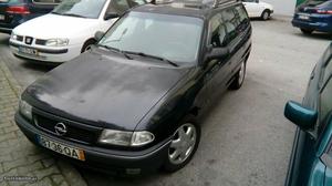 Opel Astra astra f caravan Junho/95 - à venda - Ligeiros