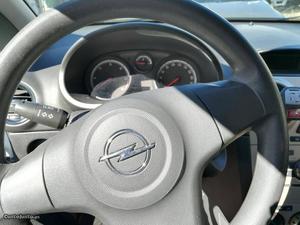 Opel Corsa 1.3 cdti impecavel Dezembro/09 - à venda -