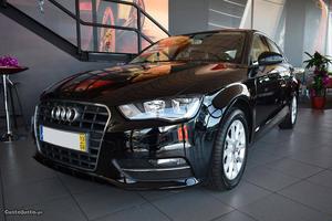 Audi A3 SB 1.6TDI ATR.105CV Agosto/13 - à venda - Ligeiros