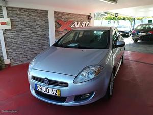 Fiat Bravo 1.6 M-Jet Sport Julho/10 - à venda - Ligeiros