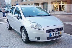 Fiat Grande Punto 1.2i km Outubro/10 - à venda -
