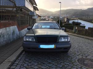 Mercedes-Benz C 200 DIESEL Outubro/94 - à venda - Ligeiros