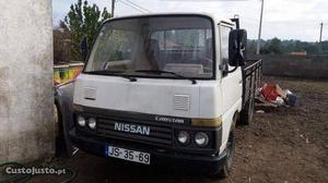 Nissan sd25 Agosto/88 - à venda - Comerciais / Van,