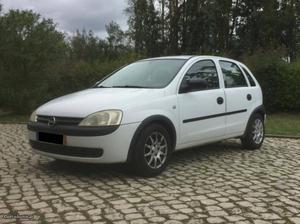 Opel Corsa 1.7 DTI Dezembro/02 - à venda - Ligeiros