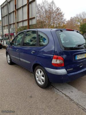 Renault Scénic 1.4i 5portas Julho/00 - à venda - Ligeiros