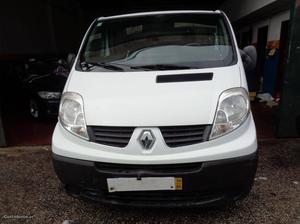 Renault Trafic 2.0 DCI Maio/10 - à venda - Comerciais /