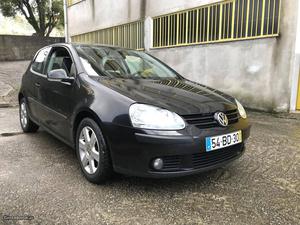 VW Golf 1.4 FSI Comforline Julho/06 - à venda - Ligeiros