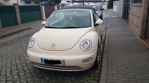 VW New Beetle 1.4 cabrio kms Dezembro/04 - à venda -