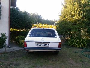 Mercedes-Benz 300 S123 Agosto/80 - à venda - Ligeiros