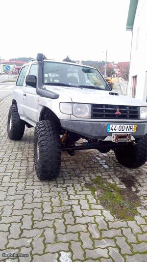 Mitsubishi Pajero 2.8 Agosto/99 - à venda - Pick-up/