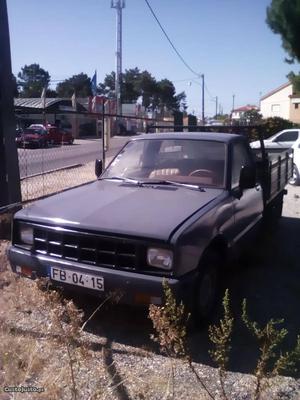 Nissan Pick Up Isuzo Maio/81 - à venda - Pick-up/