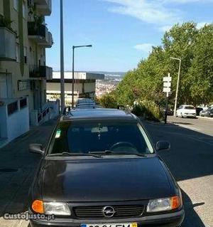 Opel Astra sport Julho/95 - à venda - Ligeiros Passageiros,