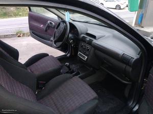 Opel Corsa 1.5 TD Sport Março/95 - à venda - Ligeiros