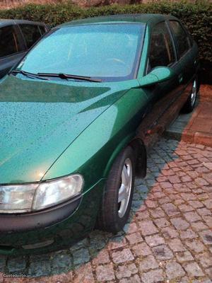 Opel Vectra 1.7 T.d Maio/97 - à venda - Ligeiros