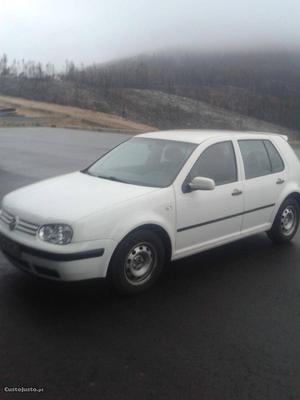 VW Golf v Dezembro/98 - à venda - Ligeiros