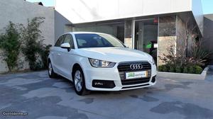 Audi A1 Sportback 1.4 TDi Agosto/15 - à venda - Ligeiros