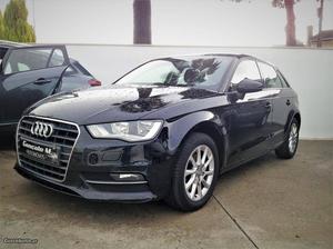 Audi A3 1.6 Tdi Sportback Setembro/13 - à venda - Ligeiros