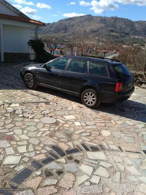 Audi A4 1.9 tdi 110 Dezembro/96 - à venda - Ligeiros