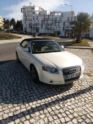 Audi A4 Cabrio 2.0 TDI Troco Agosto/07 - à venda -