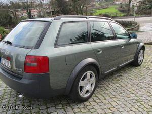 Audi A6 Allroad quatro Março/00 - à venda - Ligeiros