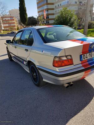 BMW 318 TDS  Dezembro/97 - à venda - Ligeiros