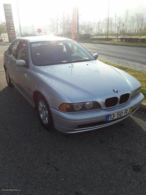 BMW 520 óptimo estado Março/01 - à venda - Ligeiros