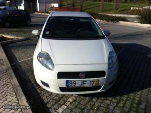 Fiat Grande Punto Van 75CV KM Maio/10 - à venda -