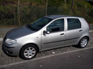 Fiat Punto 1.3 Multijet Abril/05 - à venda - Ligeiros