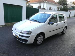 Fiat Punto 188 Dezembro/01 - à venda - Ligeiros