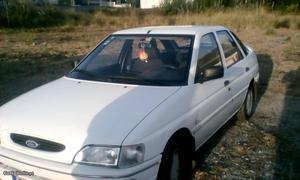 Ford Escort 1.1 bom estado Março/94 - à venda - Ligeiros