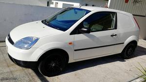 Ford Fiesta 1.4TDCI SpotVan Maio/04 - à venda - Comerciais