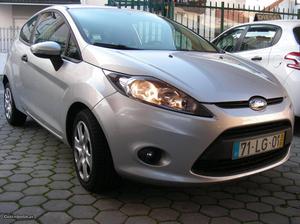 Ford Fiesta C/Crédito 85EURMês Outubro/11 - à venda -