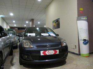 Ford Fiesta EUR/mes Outubro/06 - à venda - Ligeiros