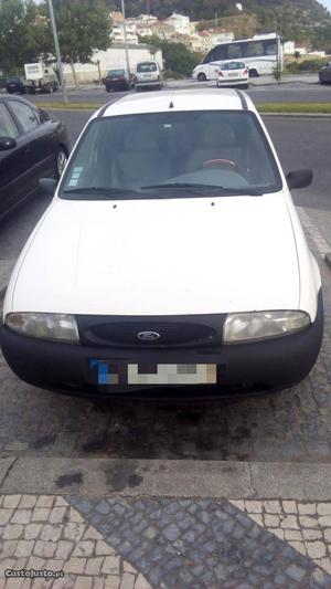 Ford Fiesta Van Novembro/98 - à venda - Ligeiros