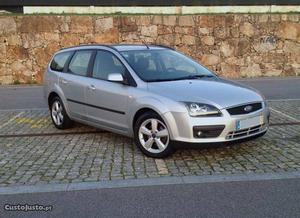 Ford Focus 1.4 SW(gpl)kms Março/05 - à venda -